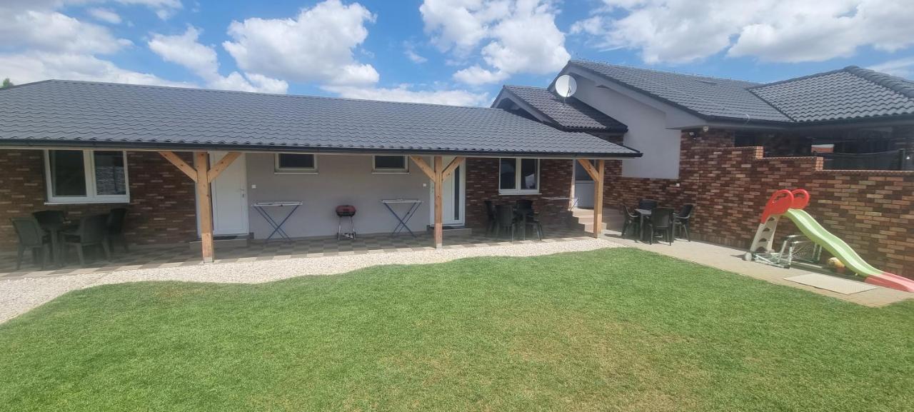 Alexej Apartmany Veľký Meder 外观 照片
